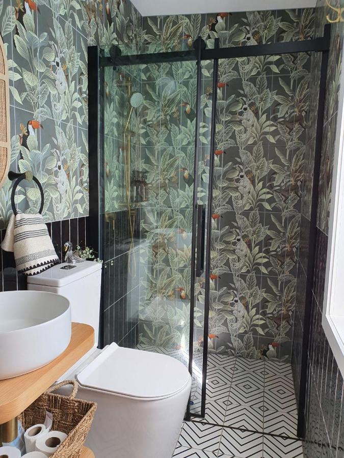 Tiny House With Greenhouse Dining Lower Hutt Ngoại thất bức ảnh
